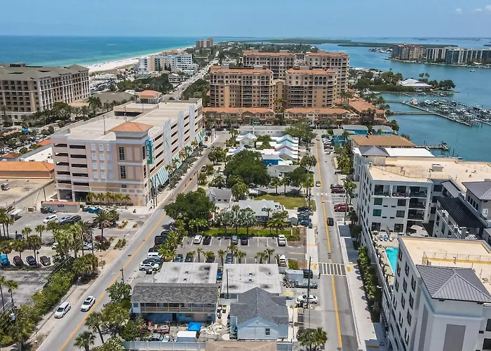 Poinsettia Paradise #450 Clearwater Beach